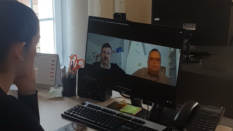 Zaposleni se ne vraćaju sa godišnjeg odmora, već iz stresne i tenzične situacije